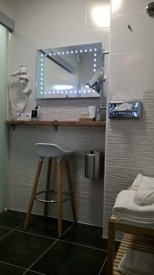 Le Carre Apartment La Rochelle  Ngoại thất bức ảnh