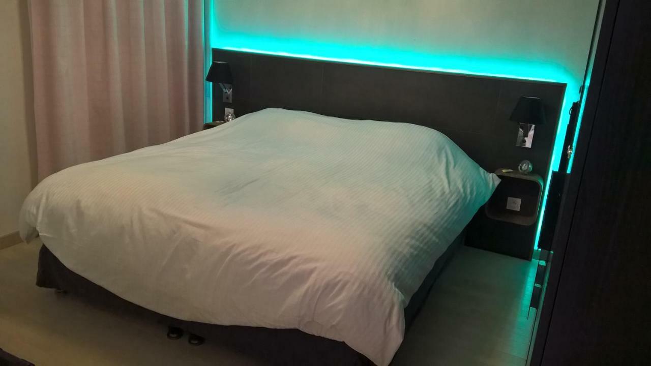Le Carre Apartment La Rochelle  Ngoại thất bức ảnh