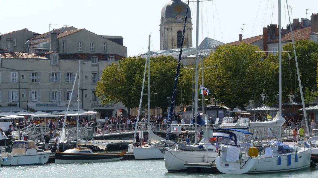 Le Carre Apartment La Rochelle  Ngoại thất bức ảnh