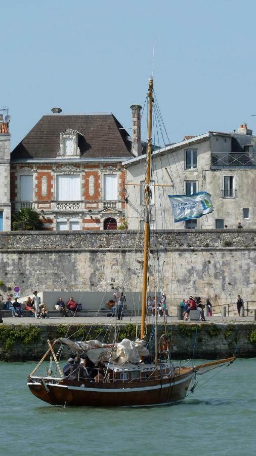 Le Carre Apartment La Rochelle  Ngoại thất bức ảnh